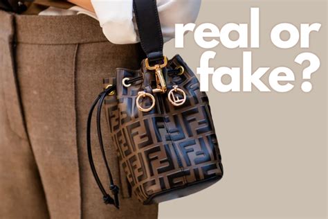 etichette fendi contraffatte|real fendi handbags.